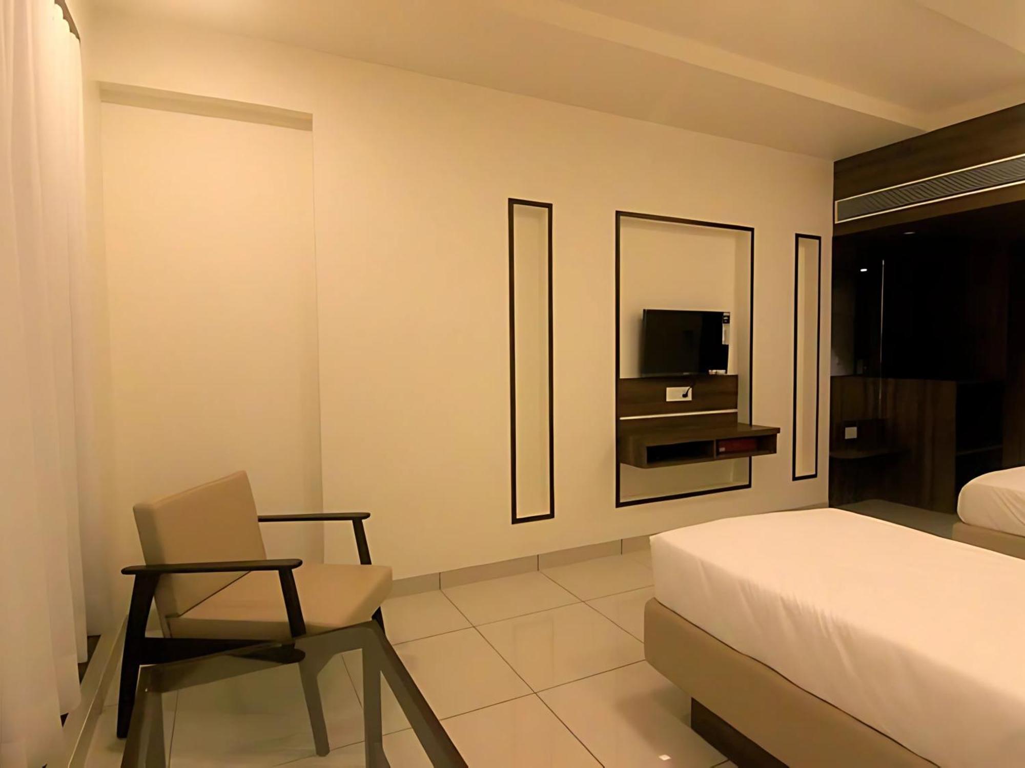 Srijan Inn Ābu Road 外观 照片